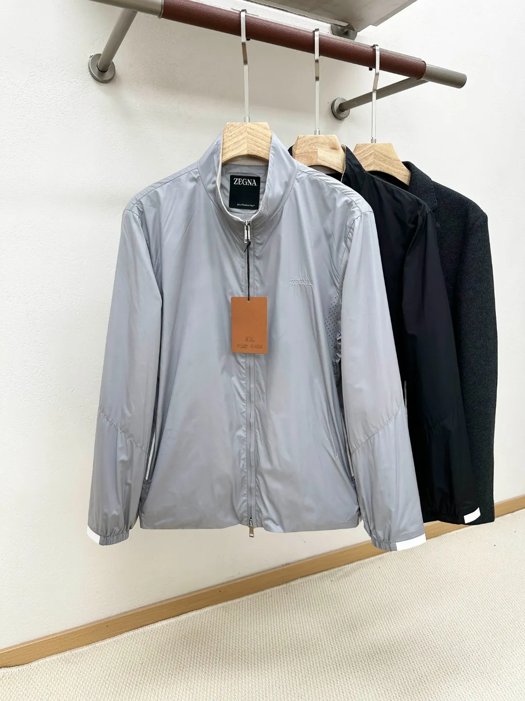 【 】 ， Quality， ，26 ，Premium Series！！EZ ！ EZ Series ， ， ， EZ ， 、 ， ， ！ ， EZ ， ， ， ， Orange， ， Quality ！ EZ ， ， ， Breathable ， ， ， ， ， ， ！ ， ， ， ， Lightweight ， ， Versatile， ， 、 ， ！ ：Black Gray Size：S M L XL XXL Size ： S : 48cmcm- 112cm- 58cm- 65cm M : 49cmcm- 116cm- 59cm- 66cm L : 50cmcm- 120cm- 60cm- 67cm XL : 51cmcm- 124cm- 61cm- 68cm XXL : 52cmcm- 128cm- 62cm- 69cm